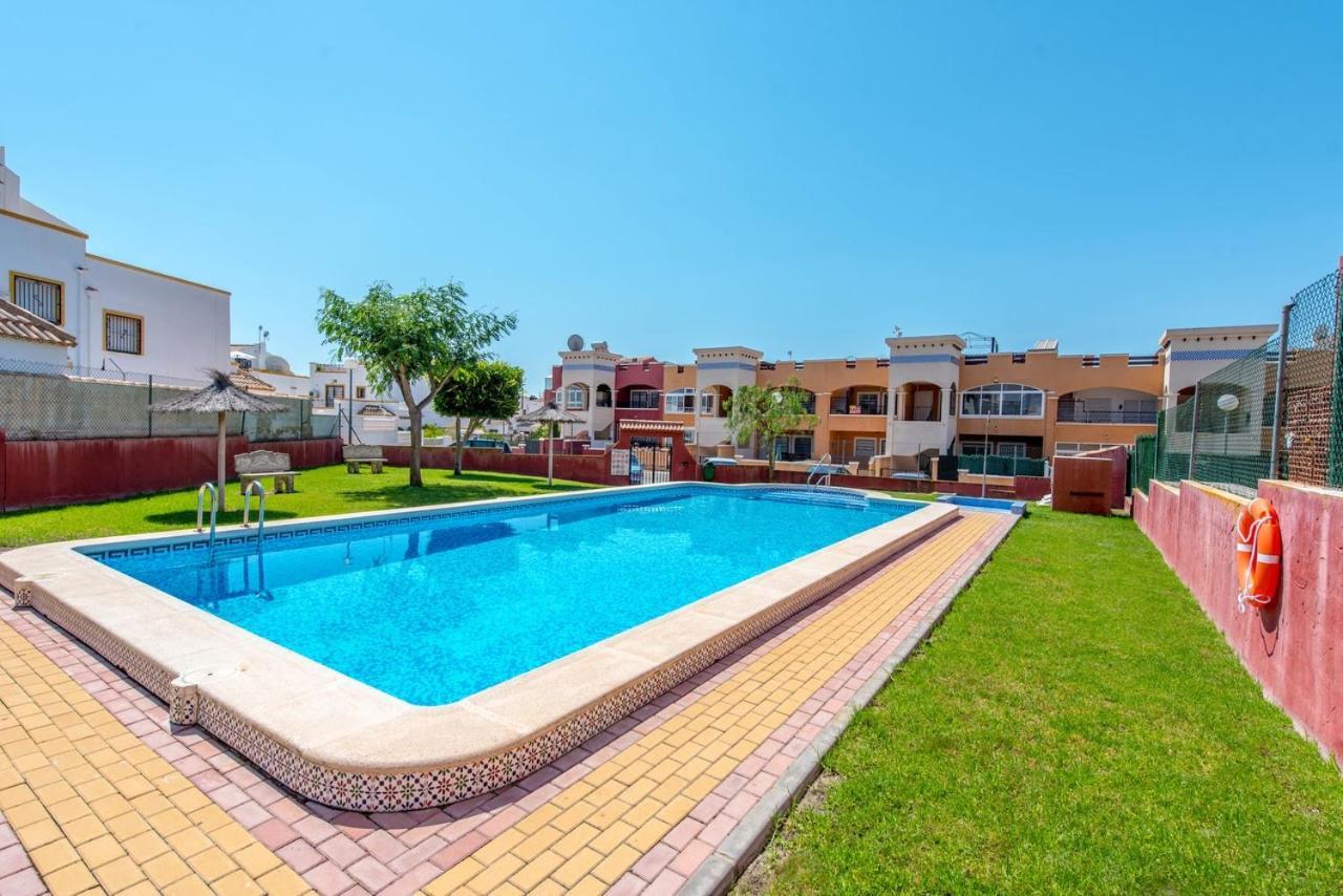 He Dream Hills Apartman Dehesa de Campoamor  Kültér fotó